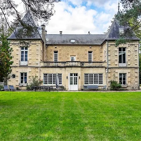 Вилла Le Manoir Du Cedre - 7 Minutes From Pierrefonds Chelles (Oise)