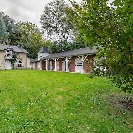 Вилла Le Manoir Du Cedre - 7 Minutes From Pierrefonds Chelles (Oise)