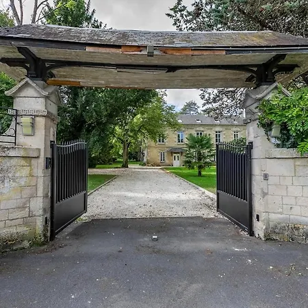 Le Manoir Du Cedre - 7 Minutes From Pierrefonds *