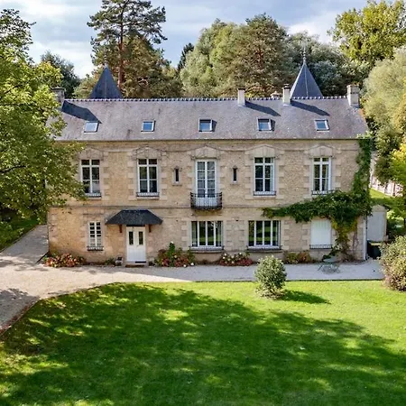 Le Manoir Du Cedre - 7 Minutes From Pierrefonds